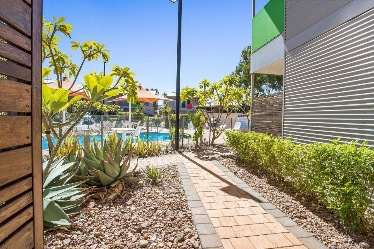 Onslow Beach Resort 4*
