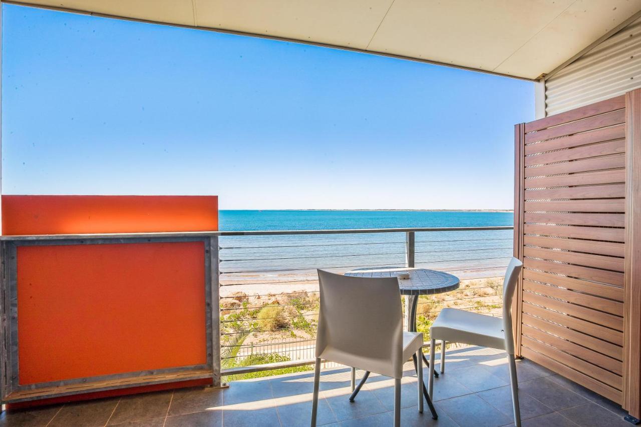 Onslow Beach Resort Resort 4*